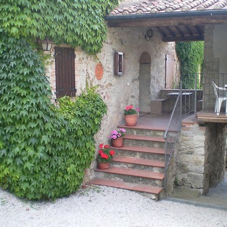 Borgo Fango Apartman Montieri Kültér fotó