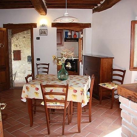 Borgo Fango Apartman Montieri Kültér fotó