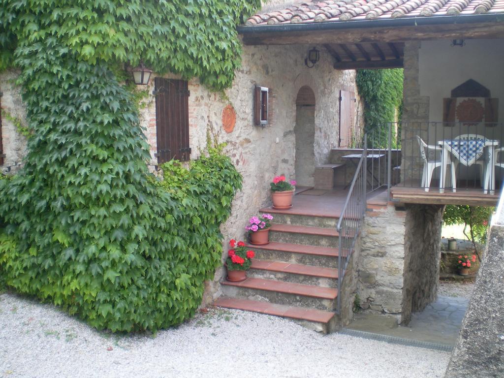 Borgo Fango Apartman Montieri Kültér fotó