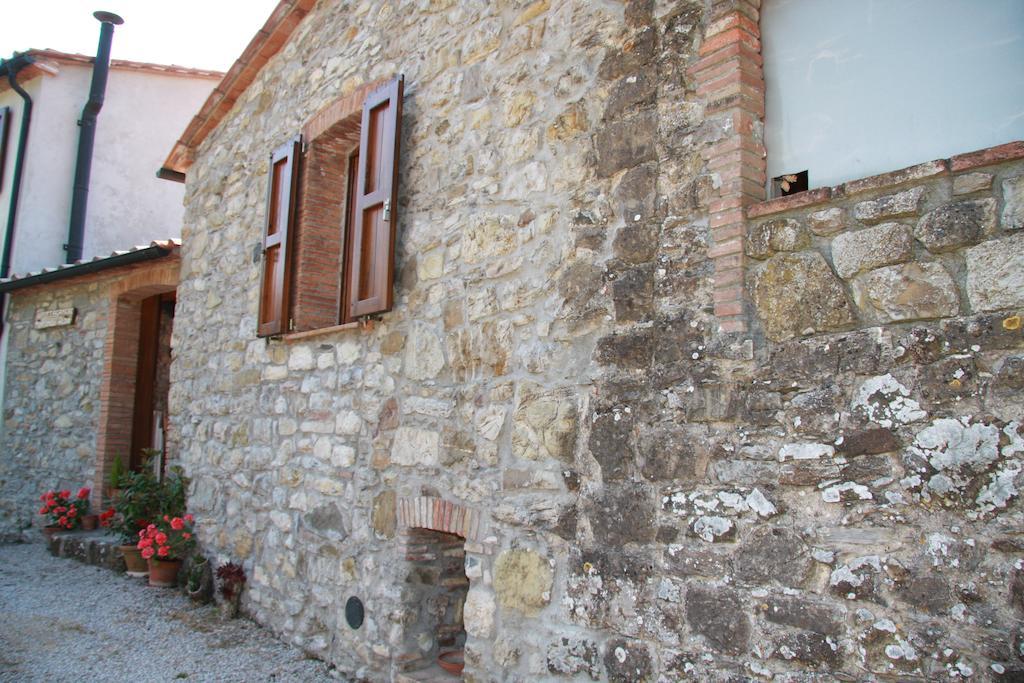 Borgo Fango Apartman Montieri Kültér fotó